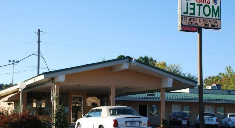 Chief Motel Fayetteville - Photo2