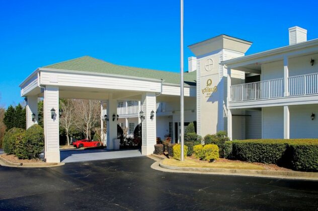 Quality Inn Fayetteville Near Historic Downtown Square - Photo2