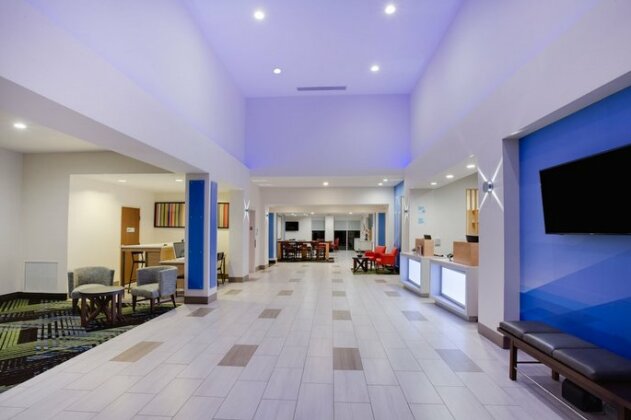 Holiday Inn Express & Suites Fleming Island - Photo4