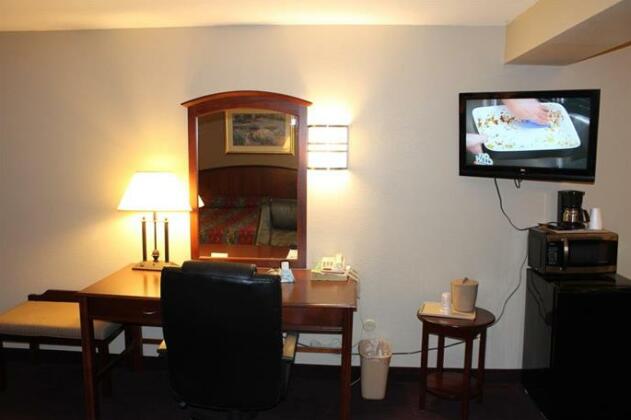 Travel Inn & Suites Flemington - Photo3