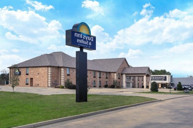 Days Inn & Suites by Wyndham Florence/Jackson Area - Photo4