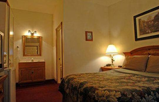 The Landmark Inn Florence - Photo2