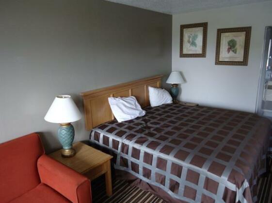 Travelodge by Wyndham Florence - Photo4