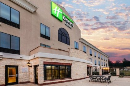 Holiday Inn Express Hotel & Suites Floresville