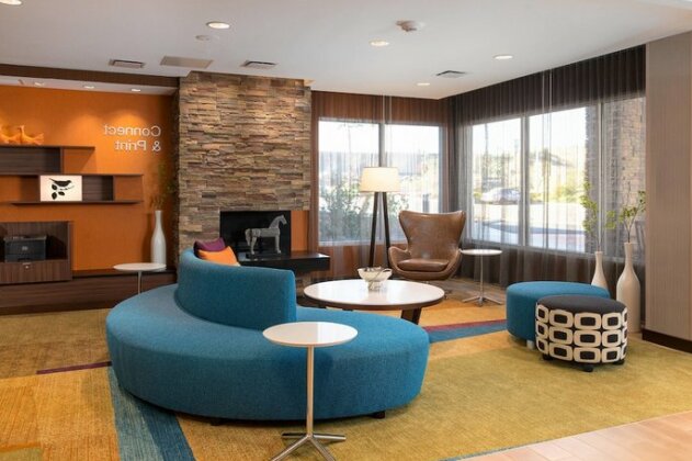 Fairfield Inn & Suites by Marriott Sacramento Folsom - Photo3