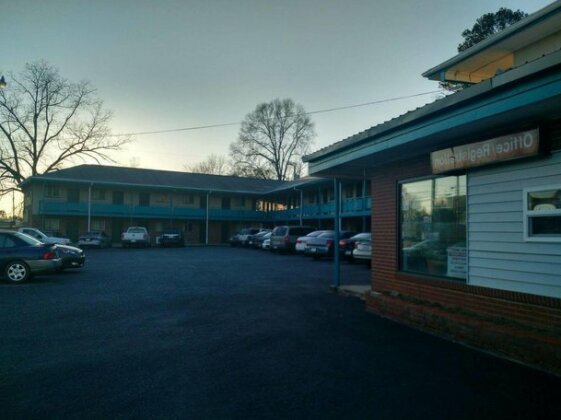 Gardos Motel