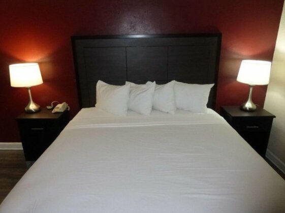 Red Roof Inn Forrest City - Photo3