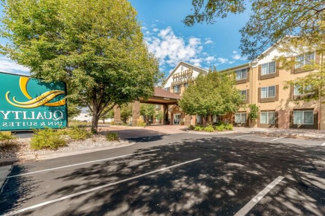 Quality Inn & Suites University Fort Collins - Photo2