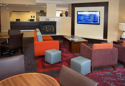 Residence Inn by Marriott Fort Collins - Photo4