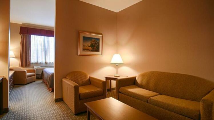 Fairfield Inn and Suites by Marriott Lebanon Valley - Photo4