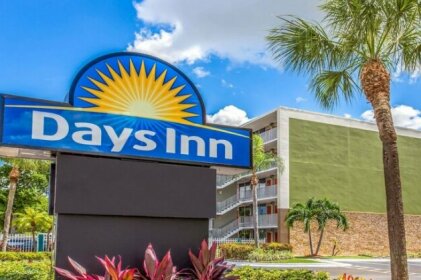 Days Inn by Wyndham Fort Lauderdale Airport Cruise Port
