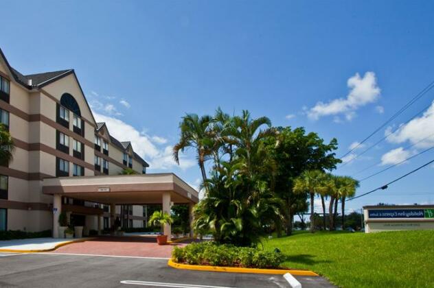 Holiday Inn Express Fort Lauderdale North - Executive Airport - Photo4