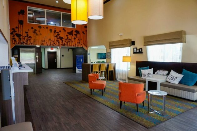 Sleep Inn & Suites Ft Lauderdale International Airport - Photo2