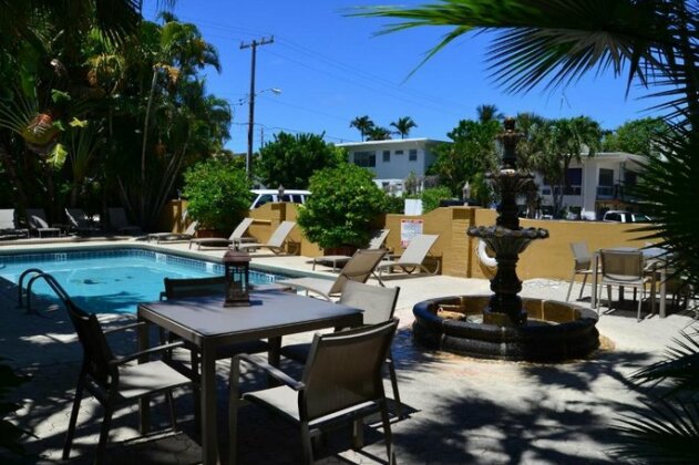 Tropi Rock A North Beach Village Resort Hotel - Photo2