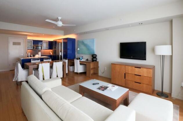 Upscale Condo Hotel in Fort Lauderdale Beach Apartments - Photo5