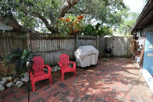 185 Mid Island - Photo3