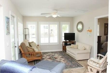 Beach Pearl by Vacation Rental Pros - Photo2