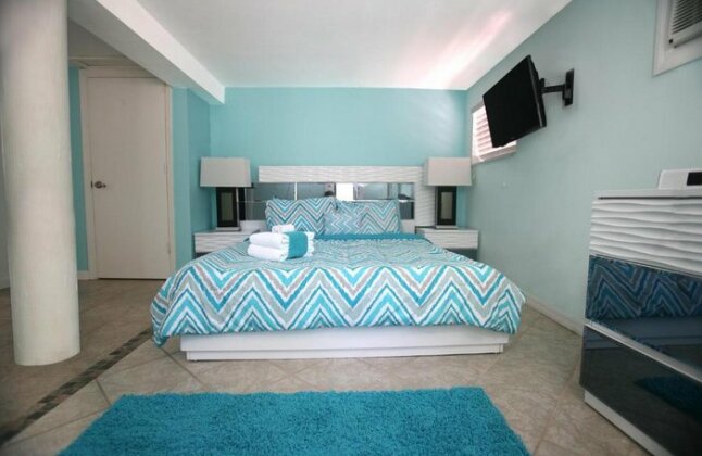 Flamingo Estate 1 - Three Bedroom Apartment - Photo2