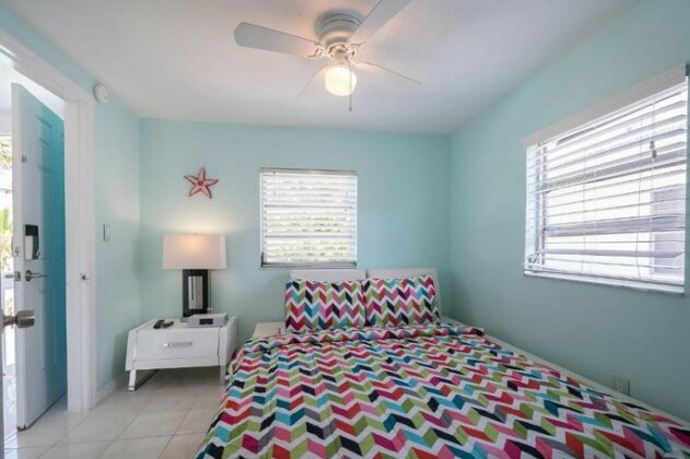 Flamingo Estates 3 - Two Bedroom Apartment - Photo2