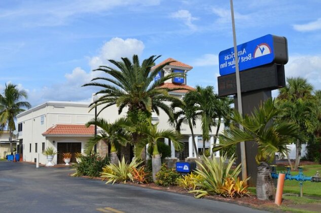 Americas Best Value Inn Fort Myers - Photo2