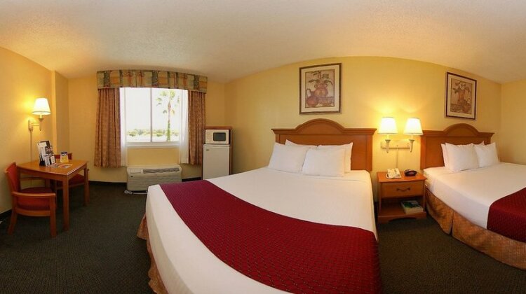 Best Western Fort Myers Inn and Suites - Photo5