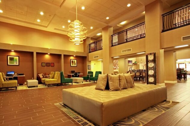 Hampton Inn & Suites Fort Myers Beach/Sanibel Gateway - Photo3