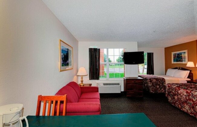 InTown Suites Extended Stay Fort Myer - Photo5