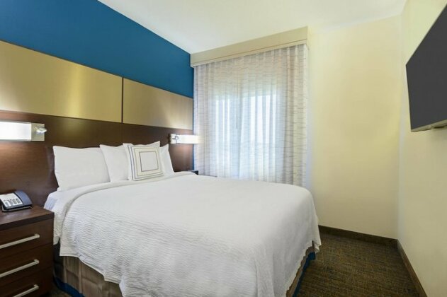 Residence Inn by Marriott Fort Myers at I-75 and Gulf Coast Town Center - Photo5