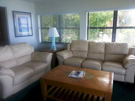 Dockside Inn & Resort - Photo5