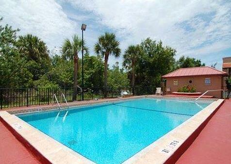 Red Roof Inn Ft Pierce - Photo5