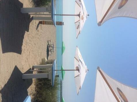Rhumcay Beach Resort and Grille - Photo5