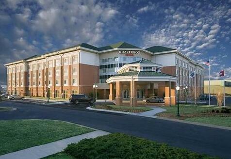 Courtyard by Marriott Fort Smith Downtown - Photo2