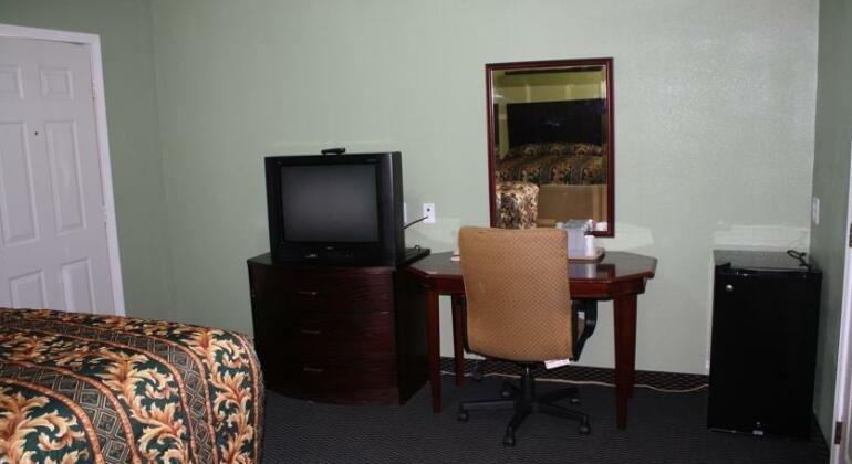 Deluxe Inn Fort Stockton - Photo3