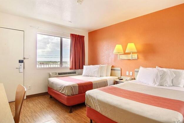 Motel 6 Fort Stockton - Photo3