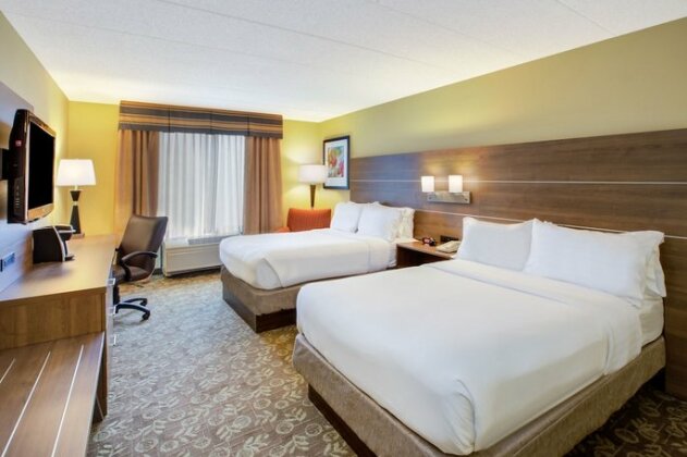 Holiday Inn Express Hotel & Suites Fort Wayne - Photo4