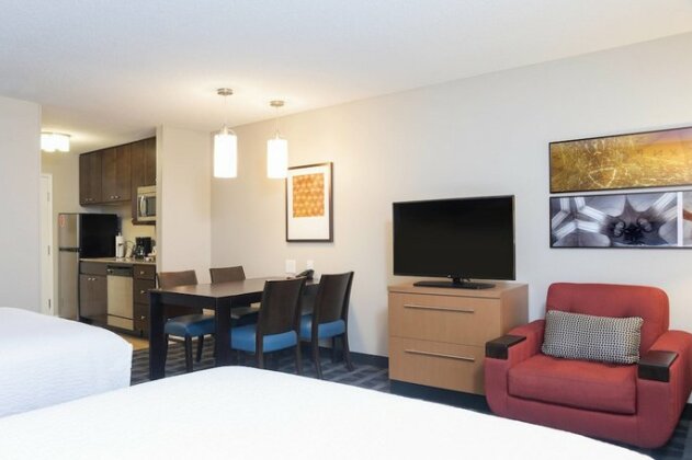 TownePlace Suites Fort Wayne North - Photo4