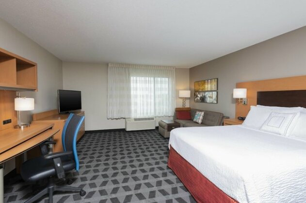 TownePlace Suites Fort Wayne North - Photo5