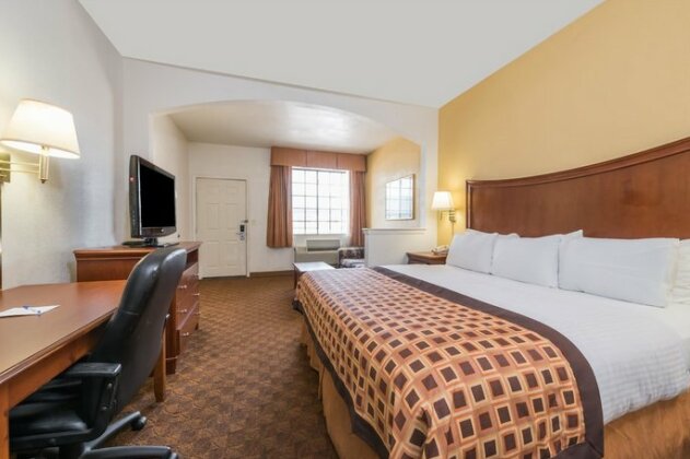 Americas Best Value Inn & Suites Fort Worth South - Photo3