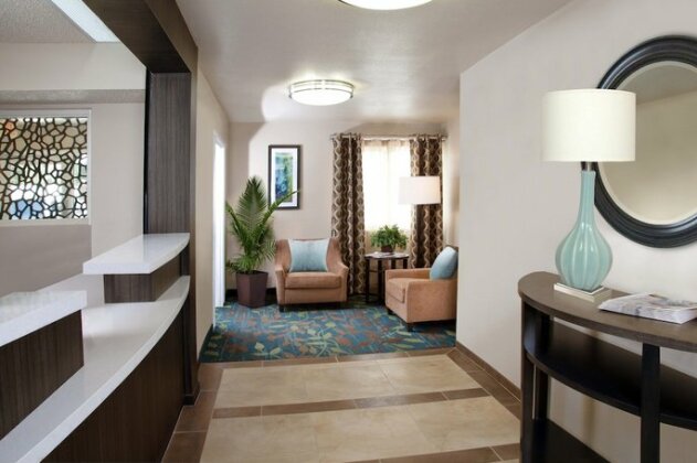 Candlewood Suites Dallas Fort Worth Fossil Creek - Photo2