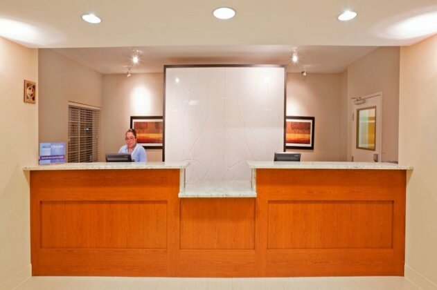 Candlewood Suites Dallas Fort Worth South - Photo2