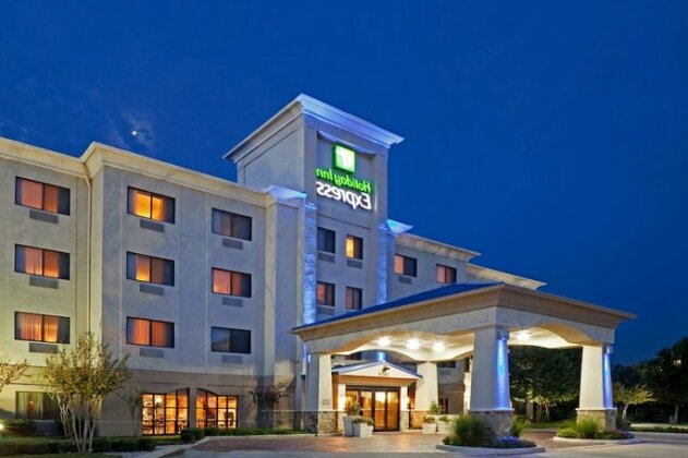 Holiday Inn Express Hotel and Suites Fort Worth/I-20 - Photo2