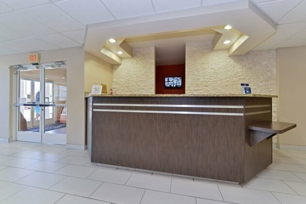 Microtel Inn & Suites by Wyndham Ft Worth North At Fossil - Photo5