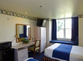 Microtel Inn & Suites Fort Worth South - Photo2