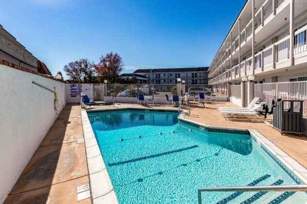 Motel 6 Fountain Valley - Huntington Beach Area - Photo4