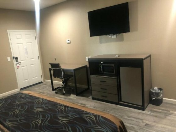 Budget Host Inn & Suites Four Corners - Photo2