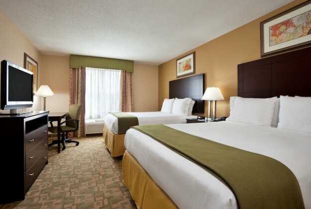 Holiday Inn Express Hotel & Suites Franklin Franklin - Photo5