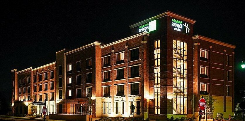 Holiday Inn Express & Suites - Nashville - Franklin - Photo4