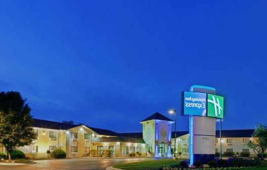 Country Inn & Suites by Radisson Frederick MD