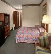 Travelodge Inn And Suites - Freeport - Photo4