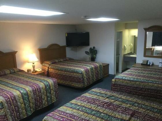 Brush Country Inn & Suites - Photo5